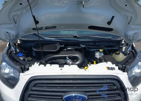 2019 Ford Transit T-250 z USA, uszkodzony, nr VIN 1FTYR1YM8KKA64896